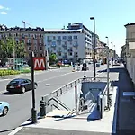 La Petite