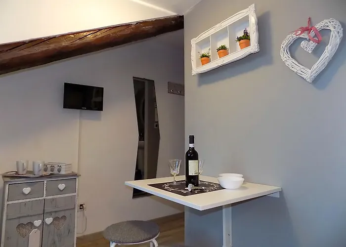 La Petite *