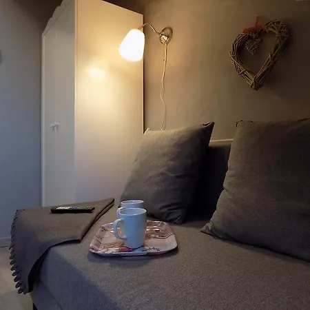 La Petite *