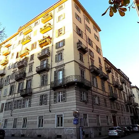 Apartment La Petite Turin